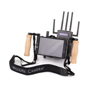 Wooden Camera 5", 7" Directors Monitor Cage