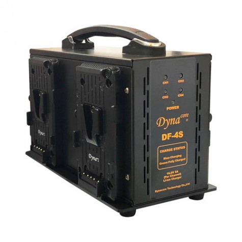 Dynacore DF-4S 4-Way Fast Charger